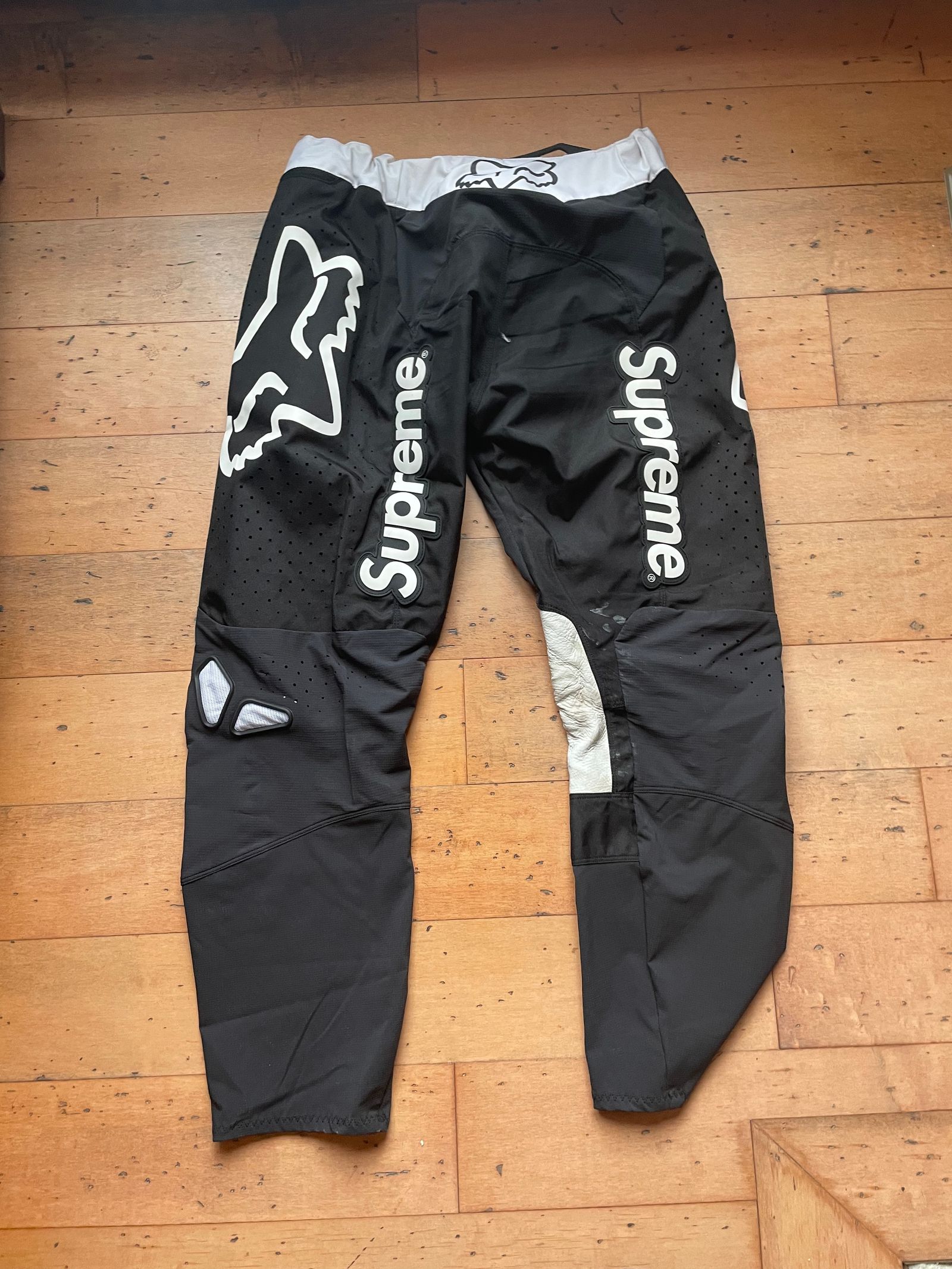 Supreme fox shop racing pants