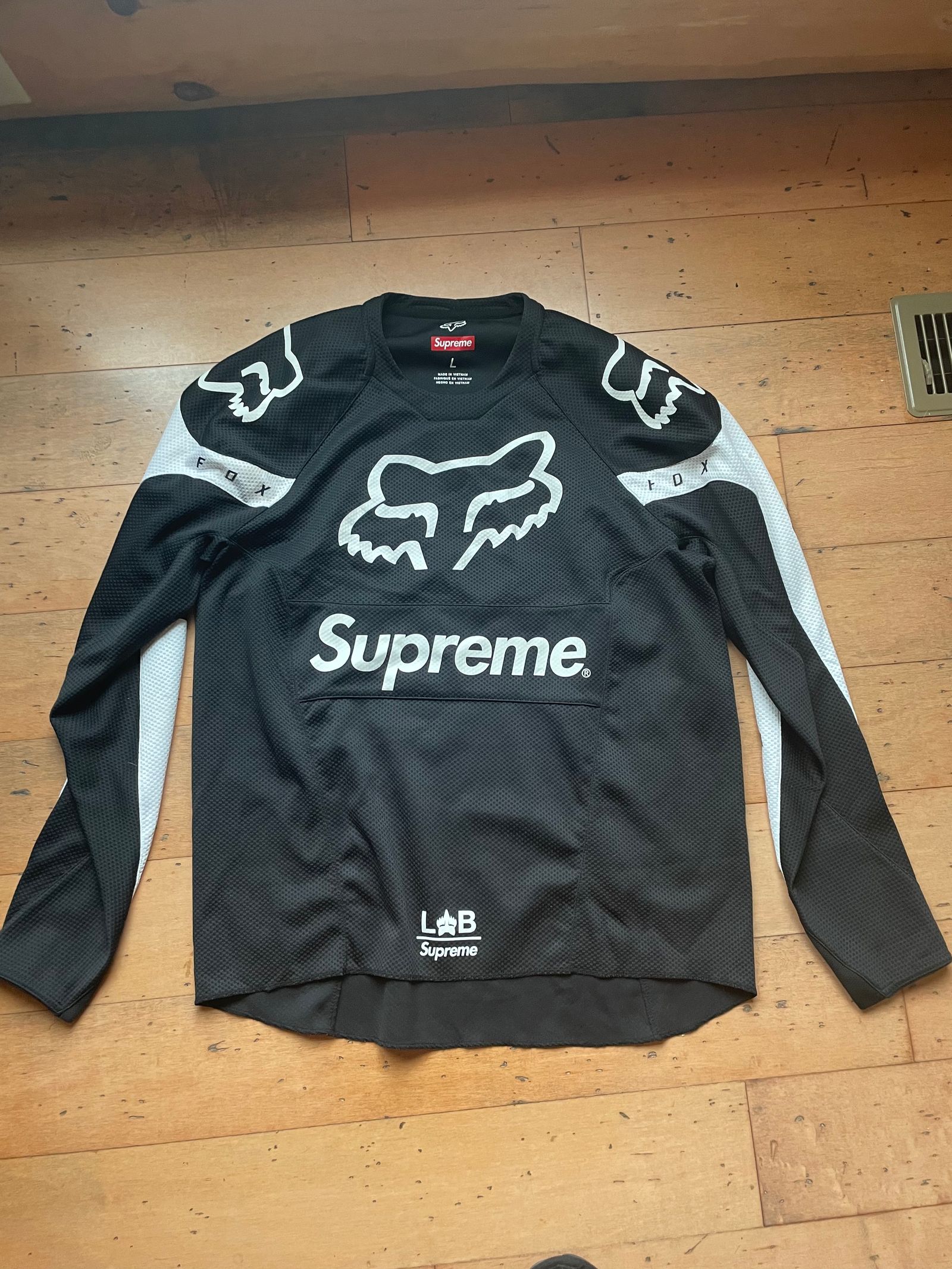 Supreme fox jersey