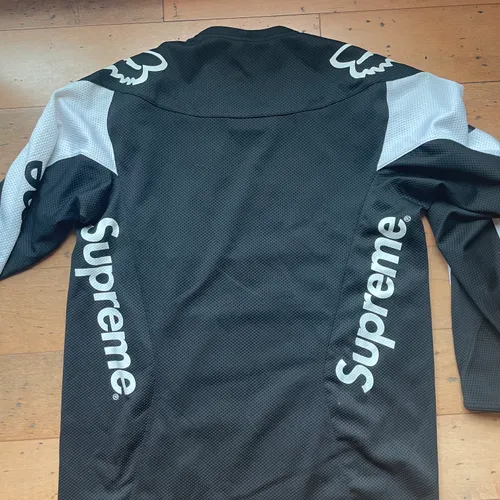 Supreme fox jersey Supreme fox jersey