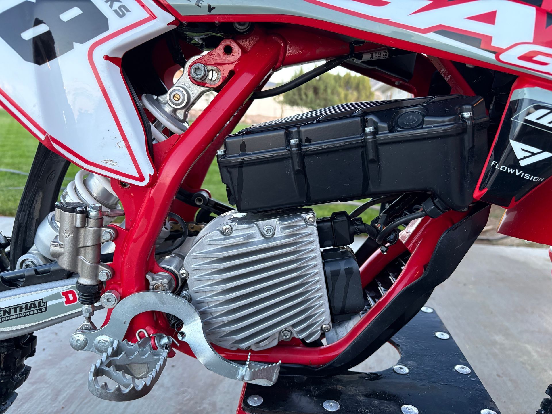 2024 Gas Gas MC-E 5