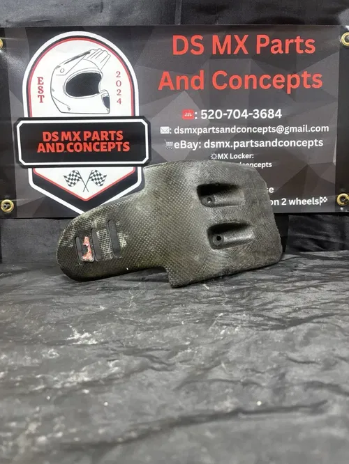 LightSpeed Carbon Fiber Skid Plate Yamaha YZ450F 2010-2013 Used See Photos