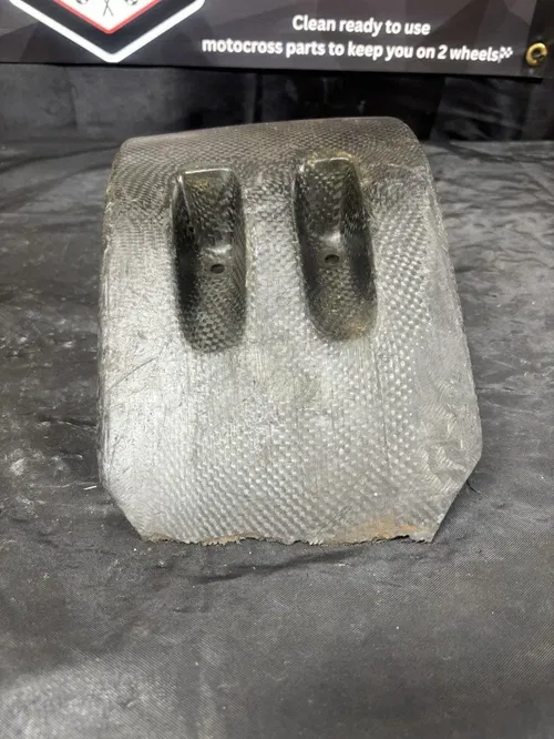 LightSpeed Carbon Fiber Skid Plate Yamaha YZ450F 2010-2013 Used See Photos