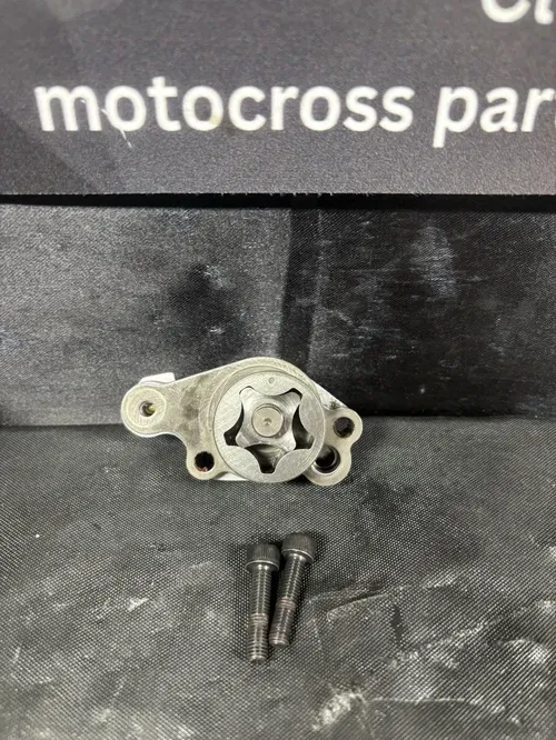 2011–2016 Kawasaki KX250F OEM Oil Pump Assembly w/ Drive Gear