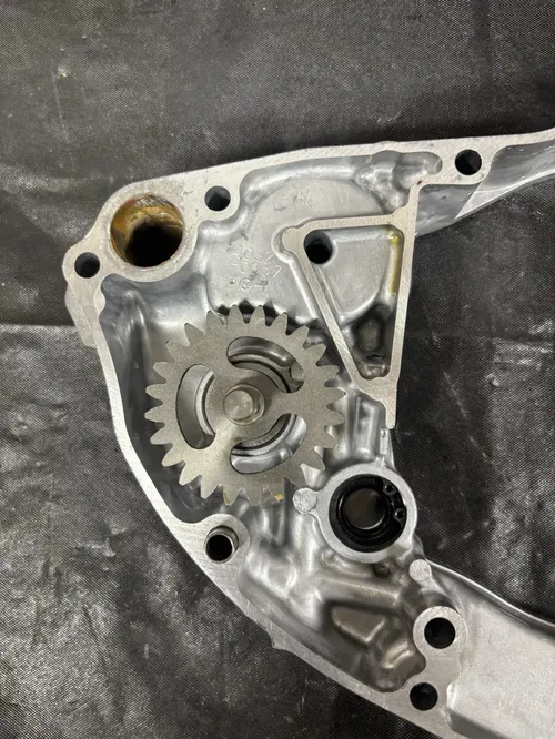 2006-2008 Kawasaki KX250F KX250 KX 250F Right Inner Clutch Case Cover 14032-0057
