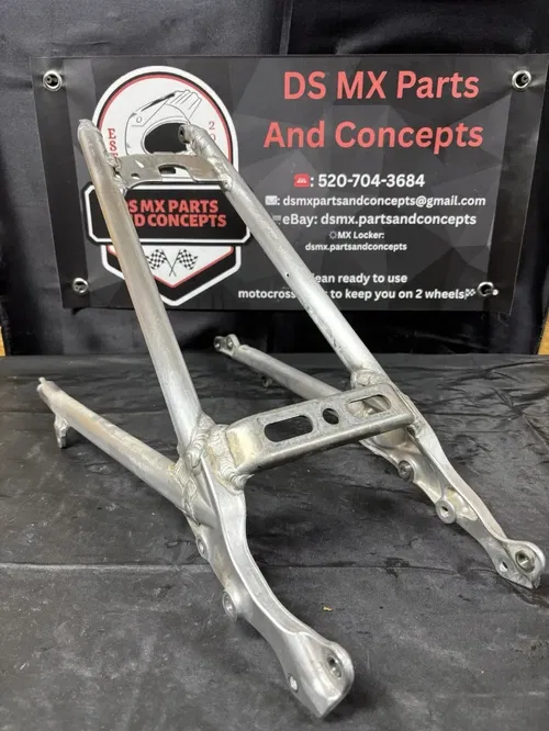 Honda CRF250R - Stock Rear Subframe Chassis Sub Frame - 2006 CRF 250 OEM