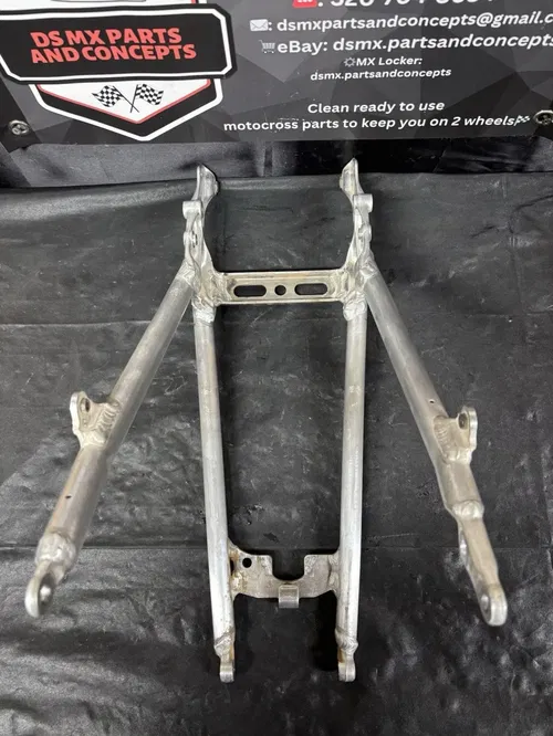 Honda CRF250R - Stock Rear Subframe Chassis Sub Frame - 2006 CRF 250 OEM