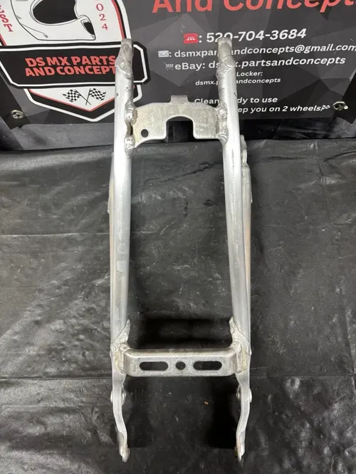 Honda CRF250R - Stock Rear Subframe Chassis Sub Frame - 2006 CRF 250 OEM