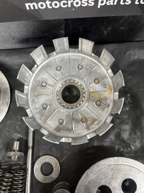 2006 Honda Crf250r Complete Clutch Assembly Oem - Basket, Hub, Pressure Plate