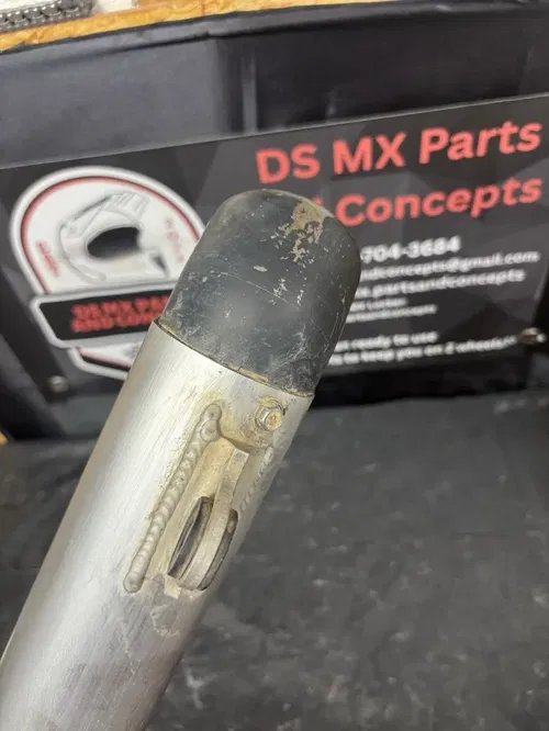 KX125 Exhaust Muffler Silencer Pipe OEM 18100-1079 Kawasaki KX 125 1999-2000