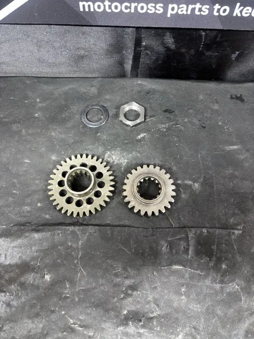 2010 2011 2012 2013 Yamaha YZ450F YZ 450F Crank Shaft Primary Gears