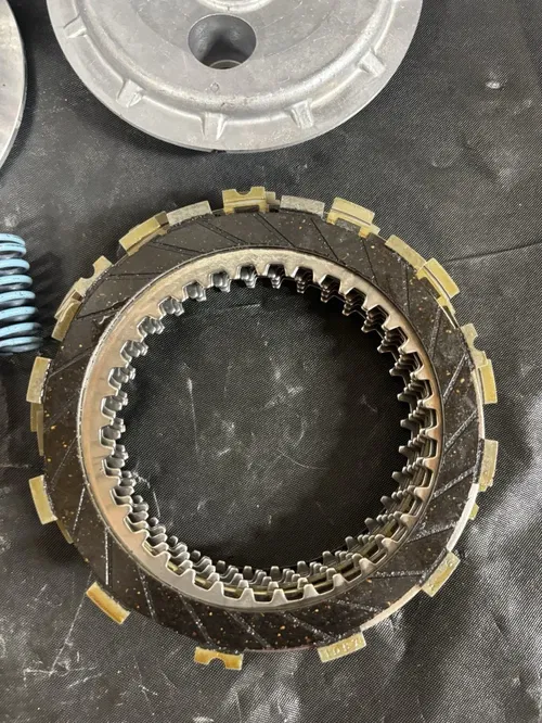 1999 - 2002 Kawasaki KX125 OEM Clutch assembly Basket Hub Plates Springs KX 125