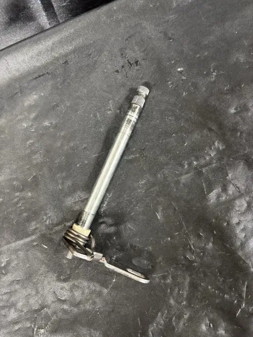 1991 Yamaha YZ125 Shift Shaft OEM Shifter Spindle Lever Arm Spring