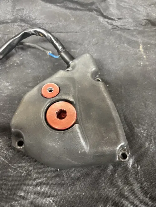 2007 04-08 KAWASAKI KX250F OEM LEFT STATOR GENERATOR MAGNETO COVER 14031-0077