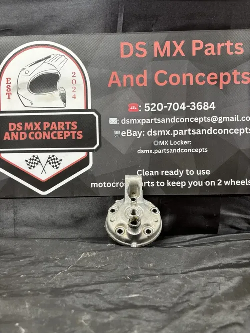 2000 Kawasaki KX125 OEM Cylinder Head 11001-1532 KX 125