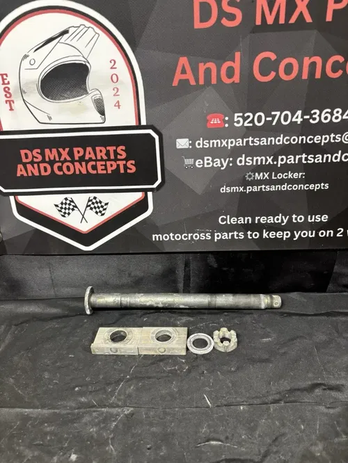 1999 93-02 KX250 KX125 Rear Wheel Axle Spindle Shaft Bolt Block Nut