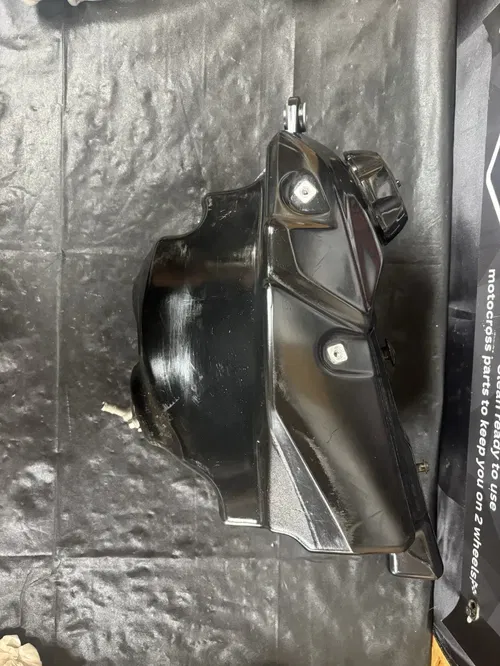 USED OEM 05 06 07 08 09 HONDA CRF250R GAS FUEL TANK W CAP 17510-KRN-730