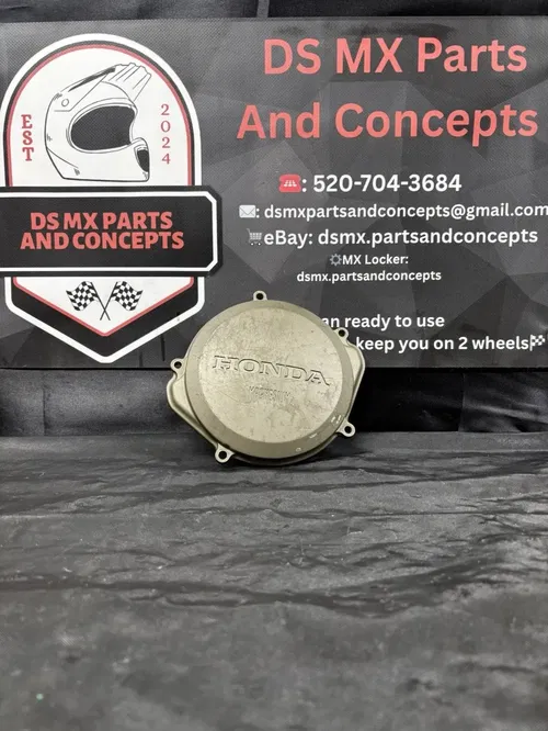 2006 Honda CRF250R Outer Clutch Cover OEM – Inspected, No Cracks