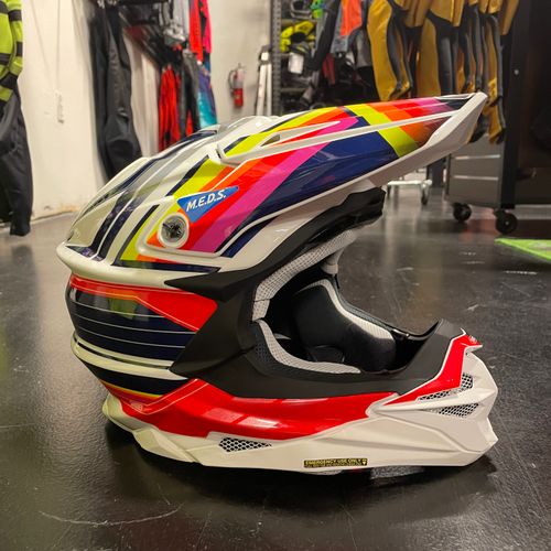 SHOEI VFX-EVO Pinnacle TC-1 Helmet - Size Large