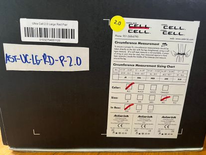 ASTERISK ULTRA CELL 2.0 KNEE BRACE PAIR - LIKE NEW 