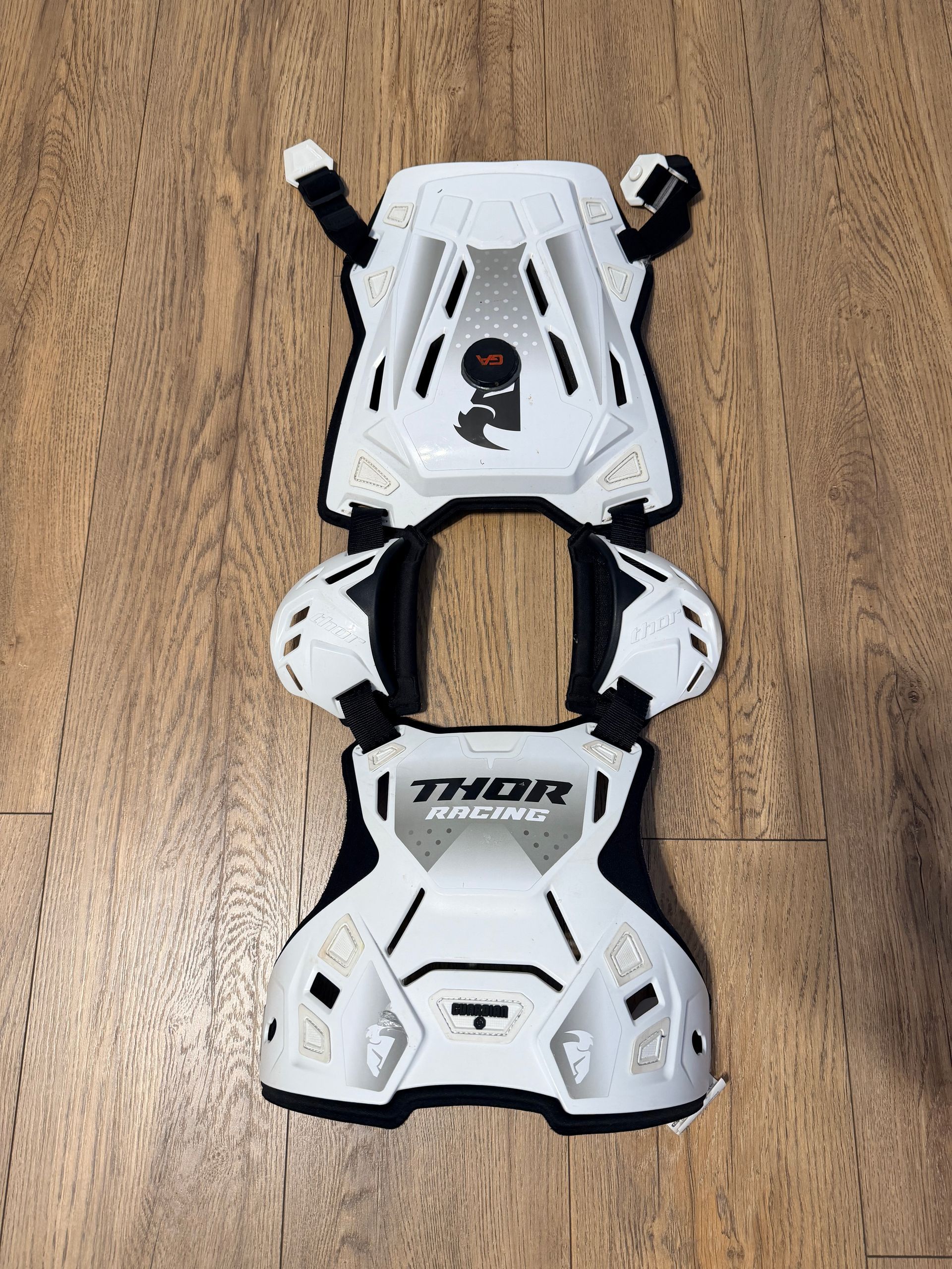 Thor Youth Chest Pro