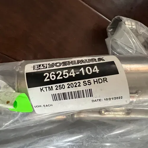 Yoshimura Complete Exhaust System For Ktm And Husqvarna