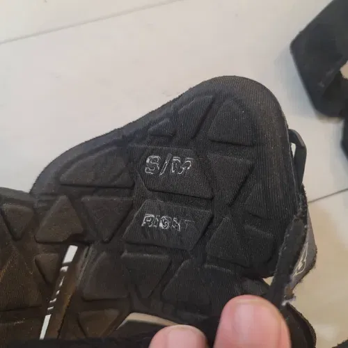 Knee Braces 