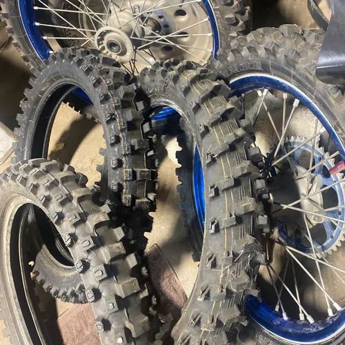 Yz 125 Wheels And Tires