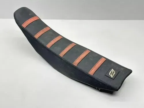 2012 Yamaha YZ450F Seat Black Cover Ribbed Gripped 2010 2011 2013 Dirt Bike YZ
