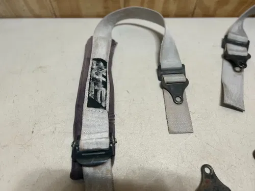 2017 Polaris RZR 1000 Seat Safety Seat Belt Retractor OEM RZR1000