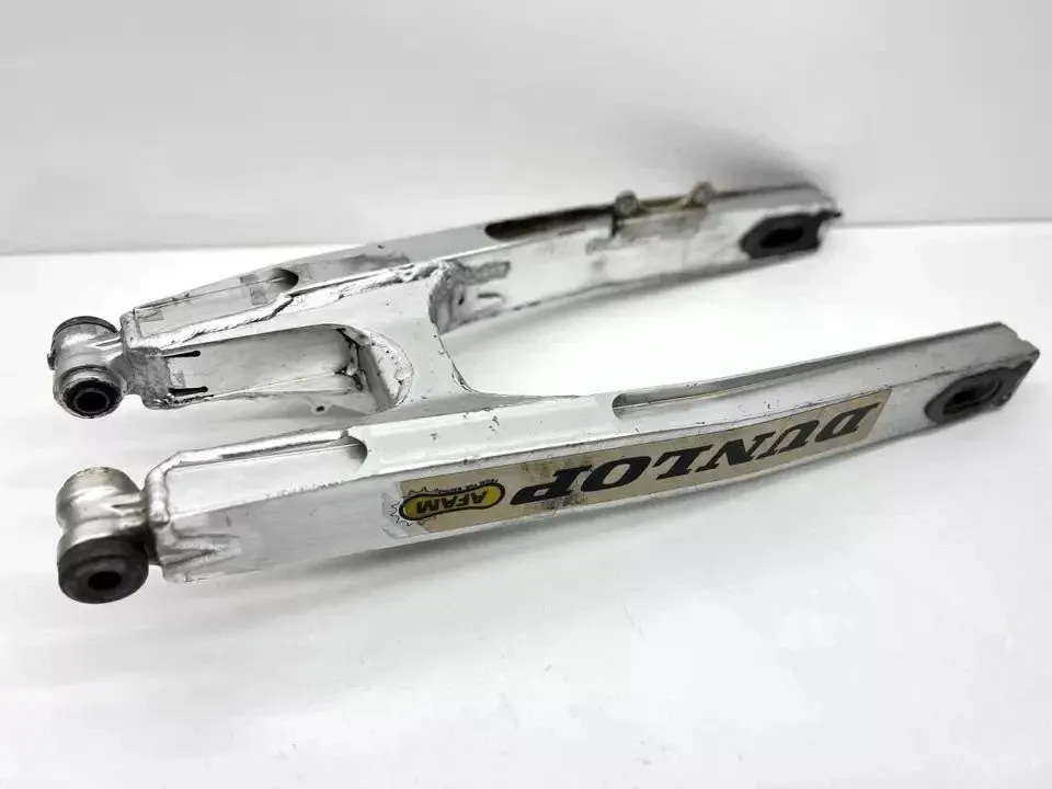 1986 Honda CR250 Swingarm Rear Suspension Swing Arm 52000-KS6-010 Assembly CR