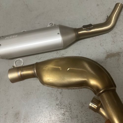 New Oem Exhaust System 