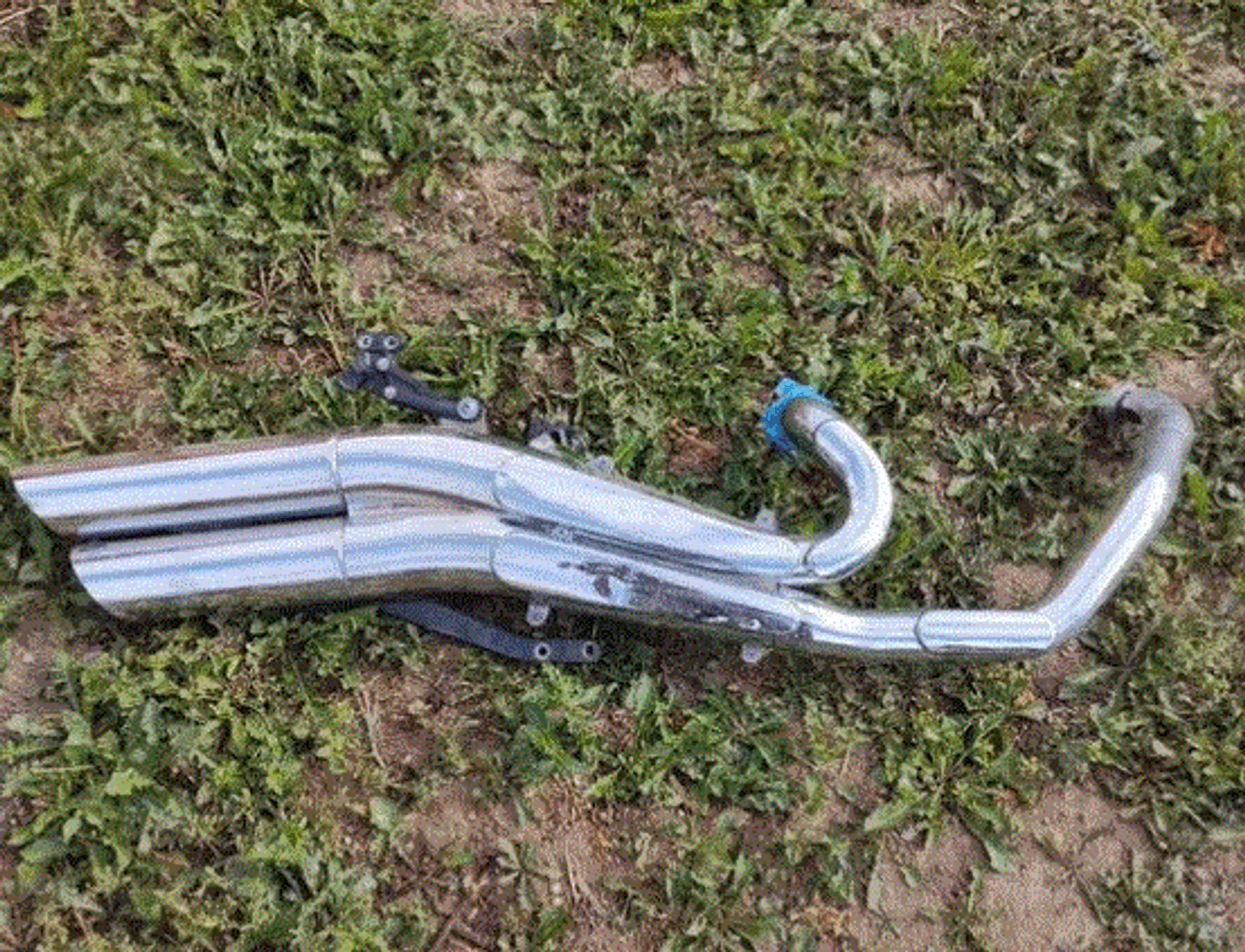 Yamaha raider exhaust top