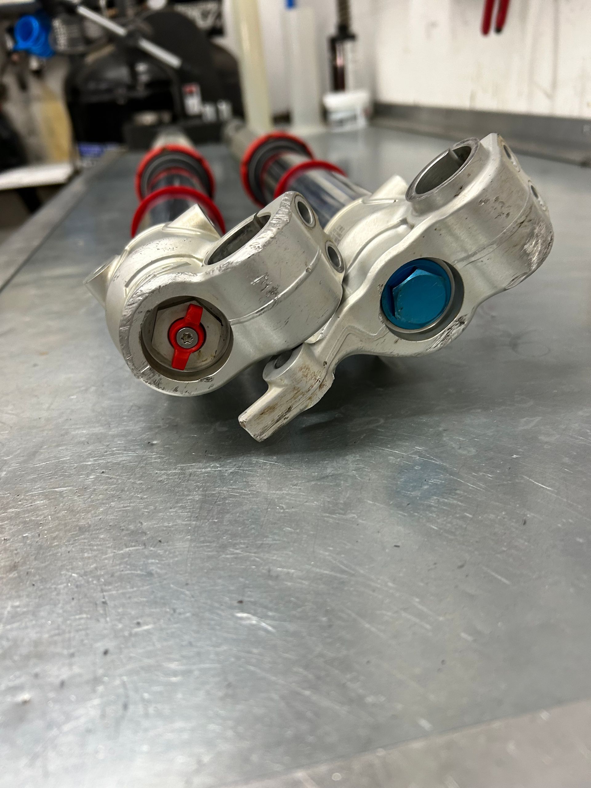 WP 48mm Xact Forks 2016-2025 KTM Husqvarna GasGas Front Suspension Aer Set