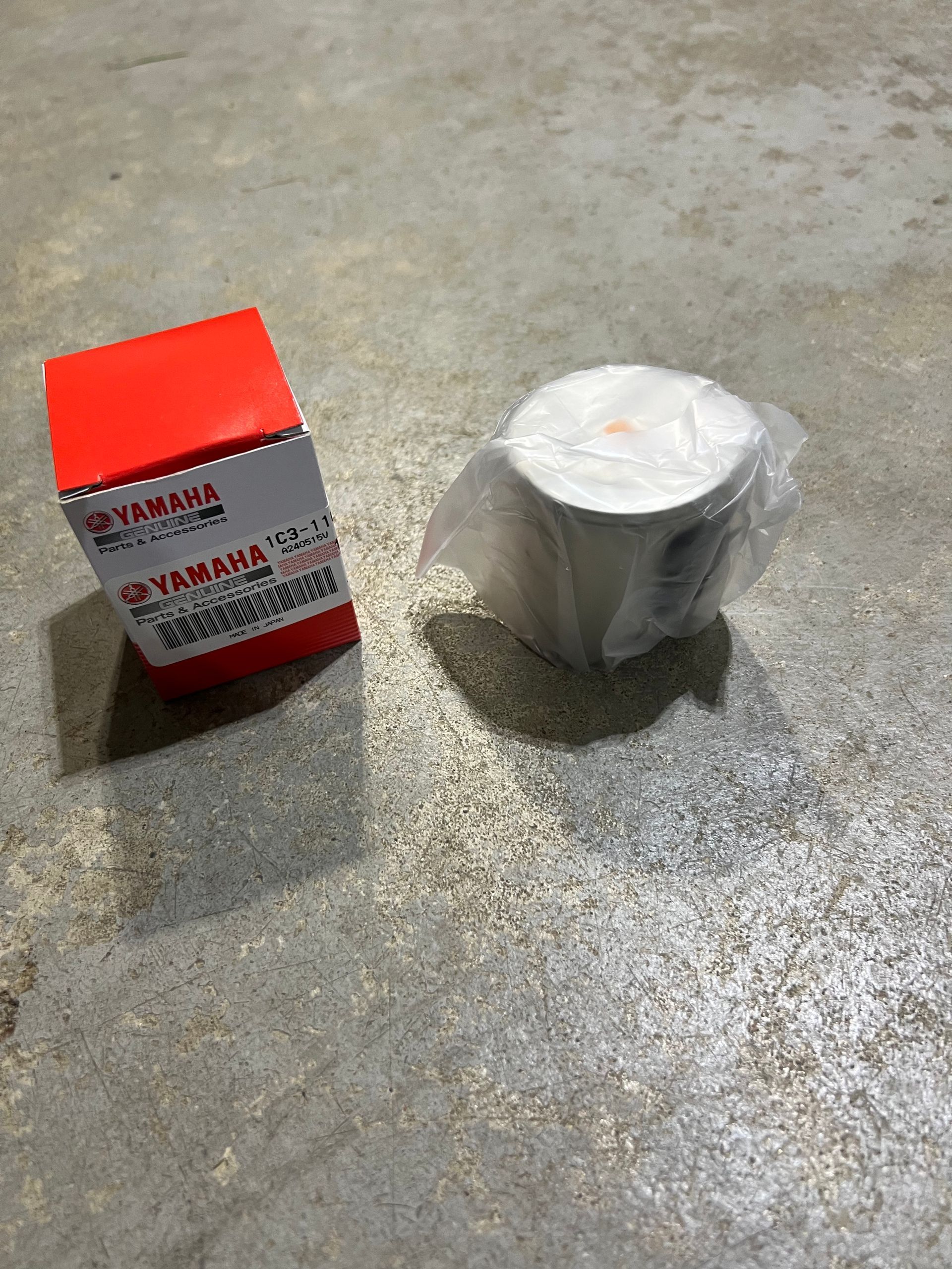 Yamaha Genuine Piston (Std) - 1C3-11631-03-B0