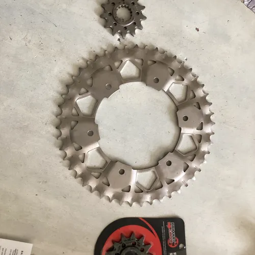 KTM 450 SXF front and rear sprockets