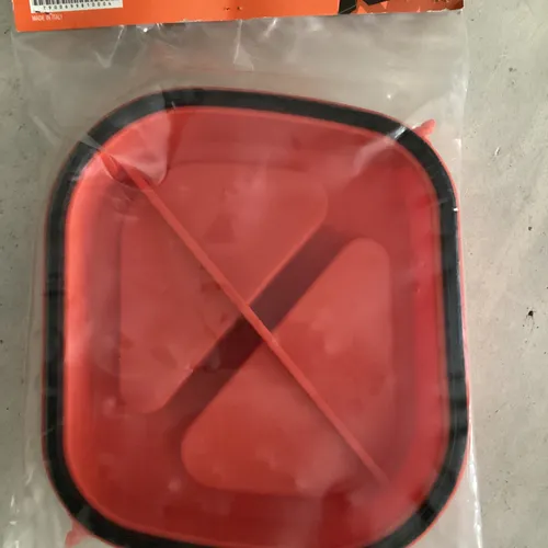 KTM450 air filter box cover