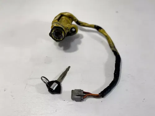 2007 Suzuki GSXR750 Ignition Lock Set Assembly Steering 37100-41G11 Key GSXR 750