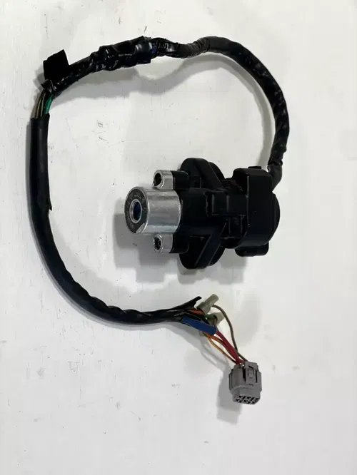 2007 Suzuki GSXR750 Ignition Lock Set Assembly Steering 37100-41G11 GSXR 750