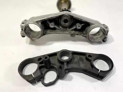 2007 Suzuki GSXR750 Triple Tree Clamp Steering Stem Bar Mounts GSXR 750