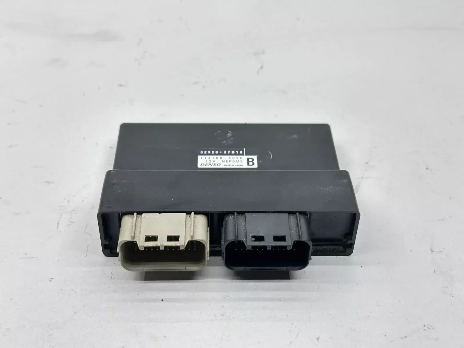 17 Suzuki GSXR 600 Computer CDI ECU ECM Box 32920-14J80