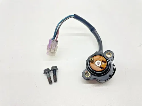 2007 Suzuki GSXR 750 Engine Gear Position Electrical Wire Sensor Bolts GSXR750