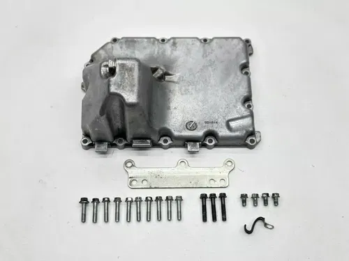 2009 Suzuki GSXR 600 Engine Motor Oil Pan Strainer Cover Bolts Assembly GSXR600