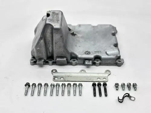 2009 Suzuki GSXR 600 Engine Motor Oil Pan Strainer Cover Bolts Assembly GSXR600