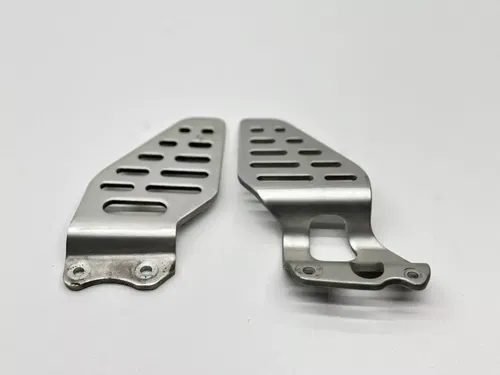 2009 Yamaha YZFR6 Motorcycle Rear set Driver Bracket Heel Guards OEM YZF R6