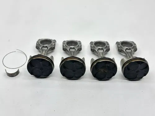 2009 Suzuki GSXR 600 Engine Motor Pistons Connecting Rod Set OEM GSXR600