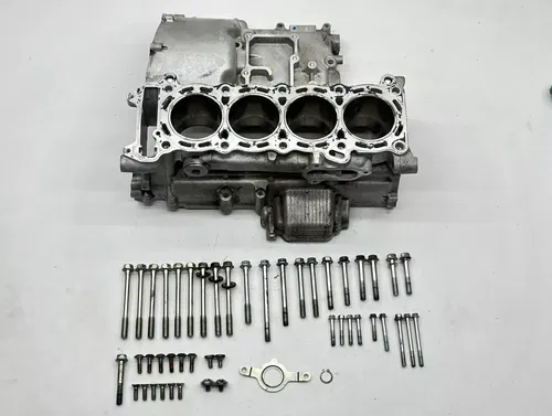 2009 Suzuki GSXR 600 Engine Cylinder Barrel Jugs OEM Bolts Assembly GSXR600