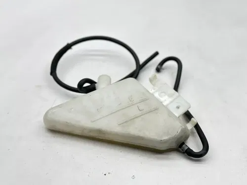 2009 Suzuki GSXR 600 Radiator Overflow Water Coolant Tank 17910-37H00 GSXR600