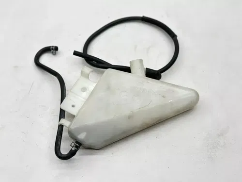 2009 Suzuki GSXR 600 Radiator Overflow Water Coolant Tank 17910-37H00 GSXR600