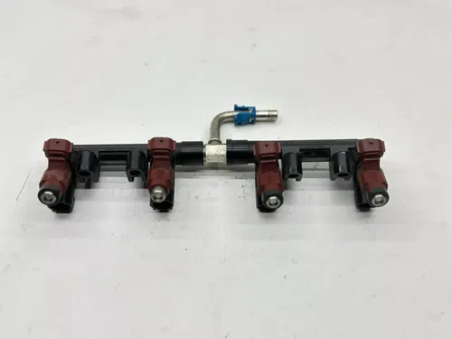 2009 Suzuki GSXR 600 Fuel Gas Petrol Injector Injection Main Rail OEM GSXR600