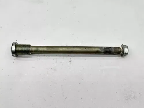2009 Suzuki GSXR 600 Swingarm Axle OEM Swing Arm Nut Spindle 61211-01H00 Pivot